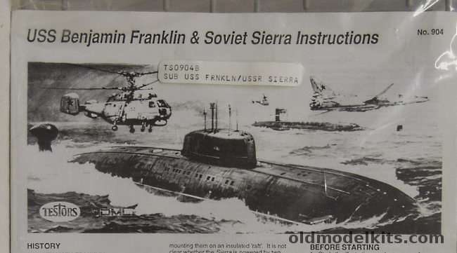 Testors 1/700 USS Benjamin Franklin SSBN640 vs Soviet Sierra with TU-26M Backfire and 2 Ka-27 Helix A Helicopters - Bagged, 904 plastic model kit